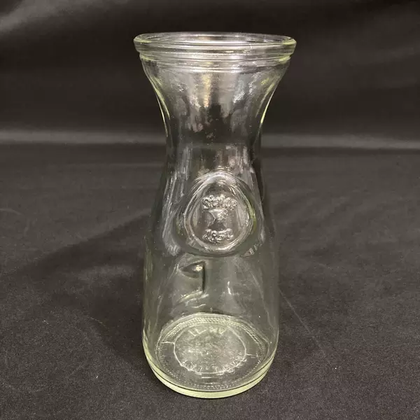 Lot of 2 Half Pint Clear Glass Milk Bottles Curly's Paul Mason Decor Crafts