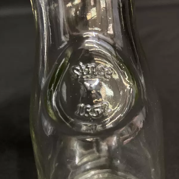 Lot of 2 Half Pint Clear Glass Milk Bottles Curly's Paul Mason Decor Crafts