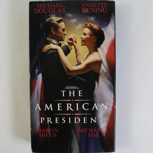 The American President VHS Tape Michael Douglas 1995 Universal City Studios