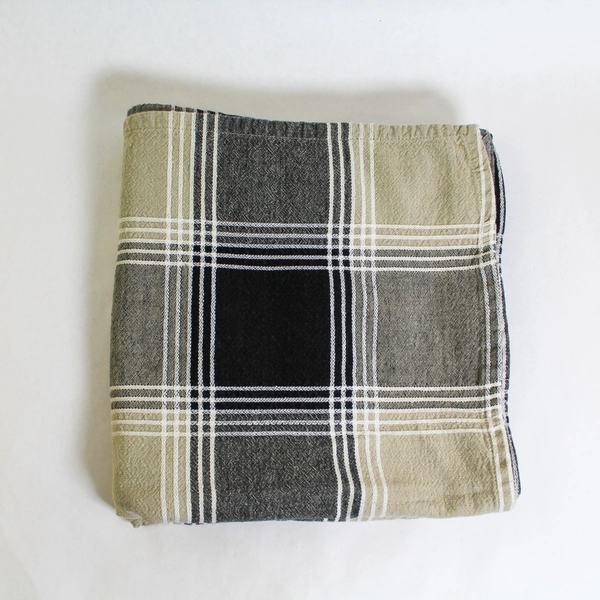 Unbranded Tablecloth Gray Taupe White Plaid Dining Room Home Decor 48.5in Square