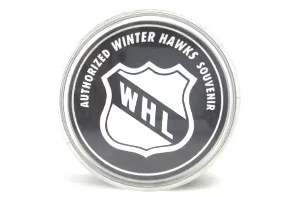 WHL Portland Winter Hawks 1998-1999 Hockey Puck Case Minor League