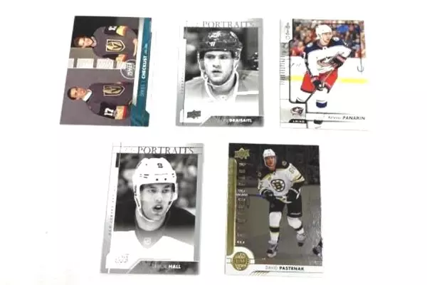 Lot of 100 Plus 2017 to 2018 Upper Deck Series 1 Hockey Trading Cards