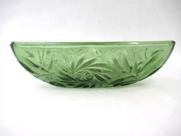 Vintage Hazel Atlas Trinket Candy Dish 6045 Green Glass Pinwheel Floral