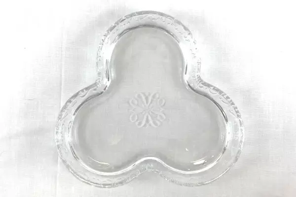 Vintage Avon Clover Shaped Clear Glass Trinket Candy Dish Hostess Gift