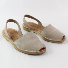 Calaxini Taupe Leather Spanish Sandals Size 38 US Size 7.5 Made in Spain