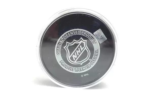 Blake Heinrich Number 16 2015 Signed NHL Washington Capitals Hockey Puck in Case