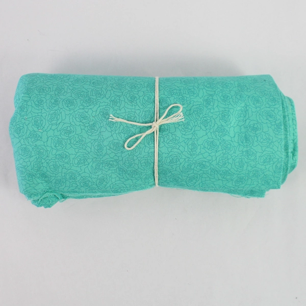 Unbranded Rose Pattered Turquoise Blue Faberic Pattern 4.75 yds