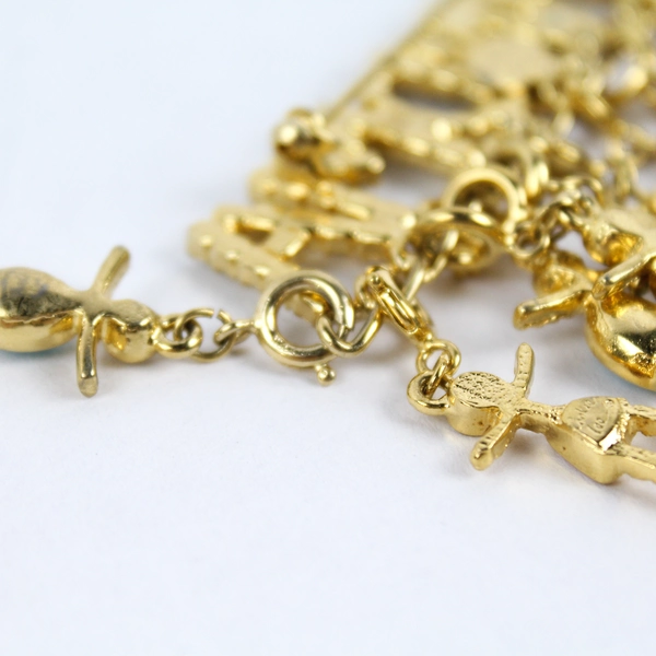 Vtg Cookie Lee Rhinestone And Gold Tone Grandma Brooch Pin W/ Grandchild Charms