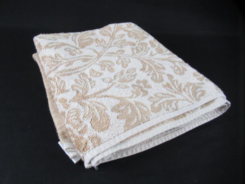 Lot of 2 Home Spa Tan Cream and White Floral Bath Towels Bathroom Linens Cotton