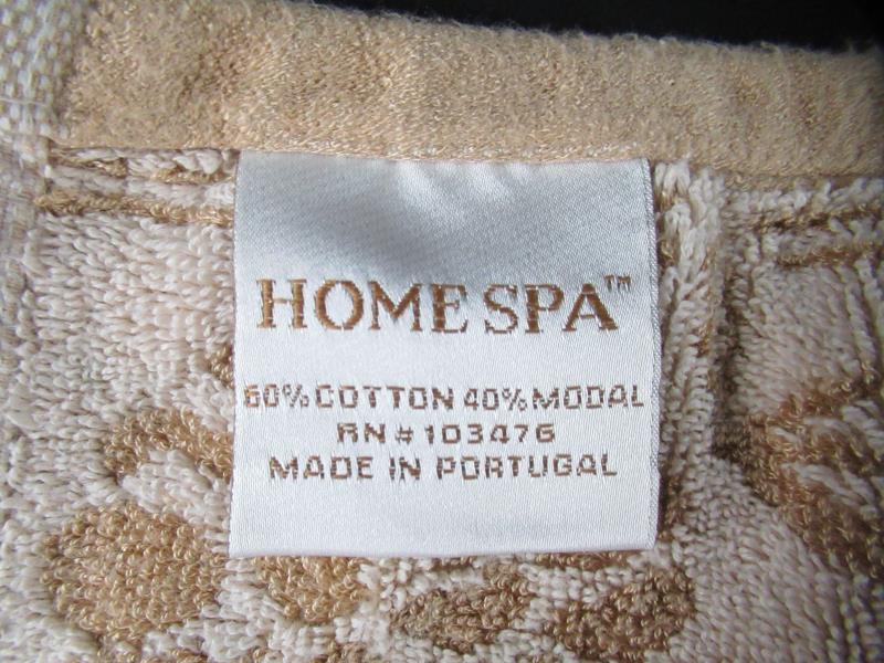 Lot of 2 Home Spa Tan Cream and White Floral Bath Towels Bathroom Linens Cotton