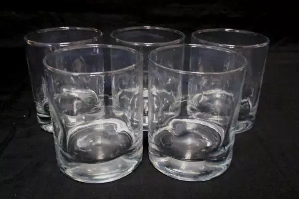 Set of 4 Whiskey Brandy 12oz Drinking Glasses 4in Tall Circular Indented Sides