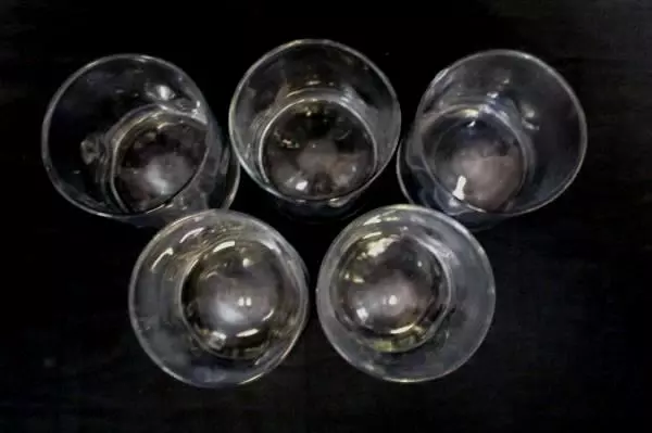 Set of 4 Whiskey Brandy 12oz Drinking Glasses 4in Tall Circular Indented Sides