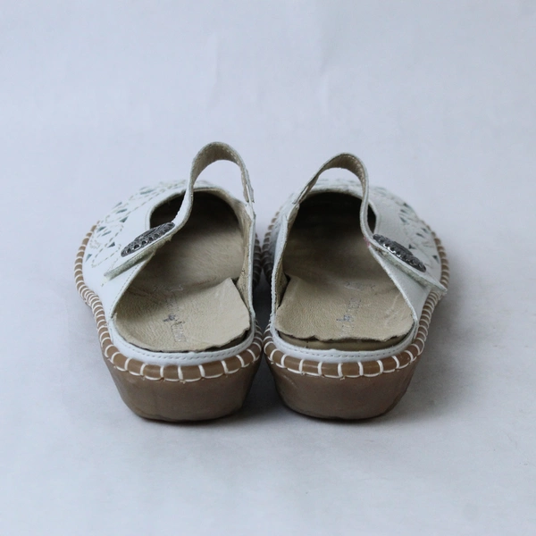 Remonte Dorndorf Women's Size 36 White Slip-On Shoes, Easy Fasten- Repaired