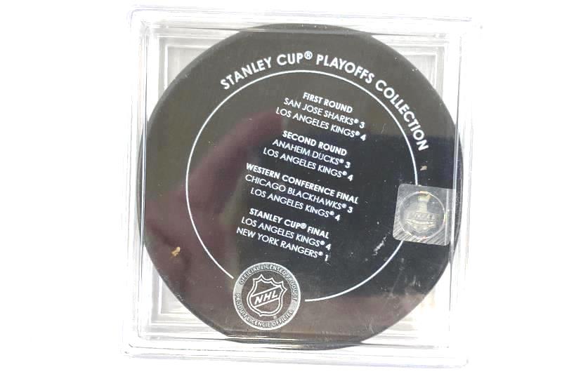 NHL LA Kings 2014 Stanley Cup Champions Official In Glas Co Puck In Case