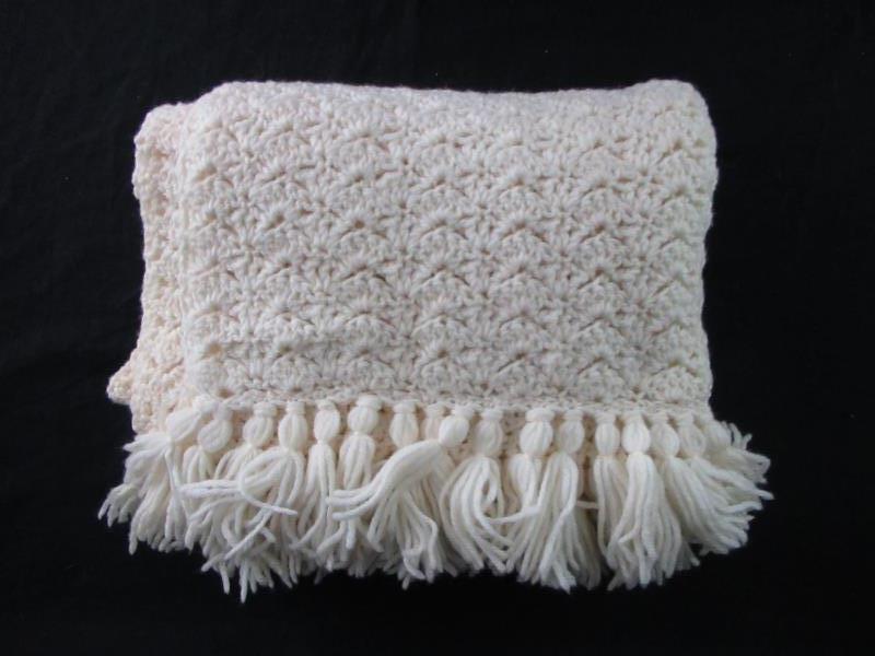 Vintage Handmade Knit Crochet Prayer Shaw Couchgan Lapgan Blanket with Fringe