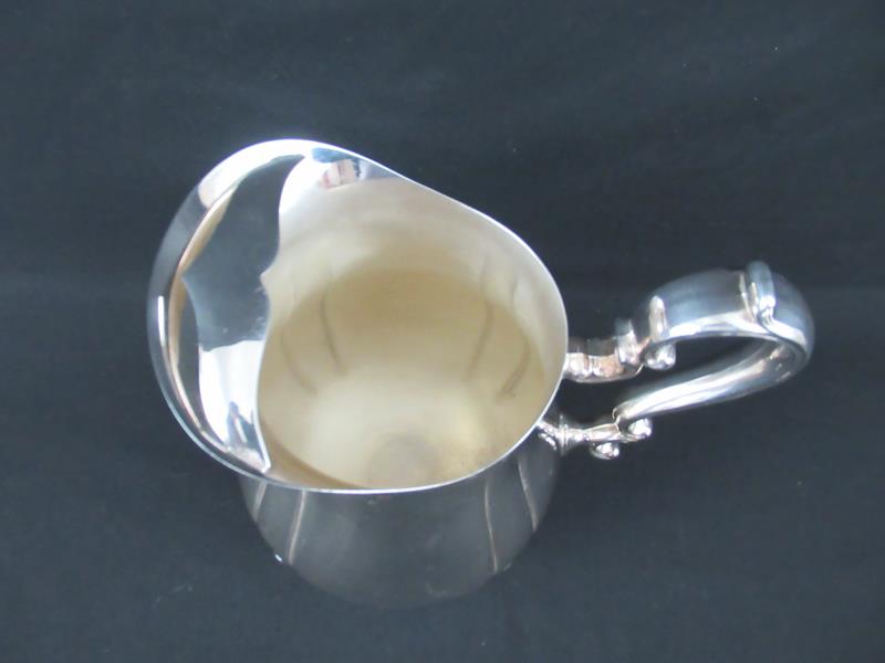 Vintage Gorham Silver Plate Baronial Heritage Water Pitcher With Ice Lip YH342