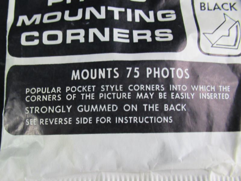 300 Dennison Black Photo Mounting Corners