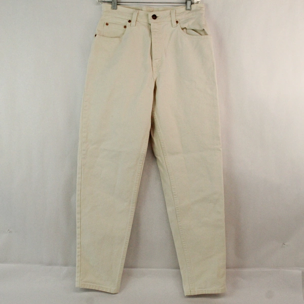 Levi's Women's 550 White Relaxed Fit Tapered Leg Pants Boyfriend Jeans Size 9