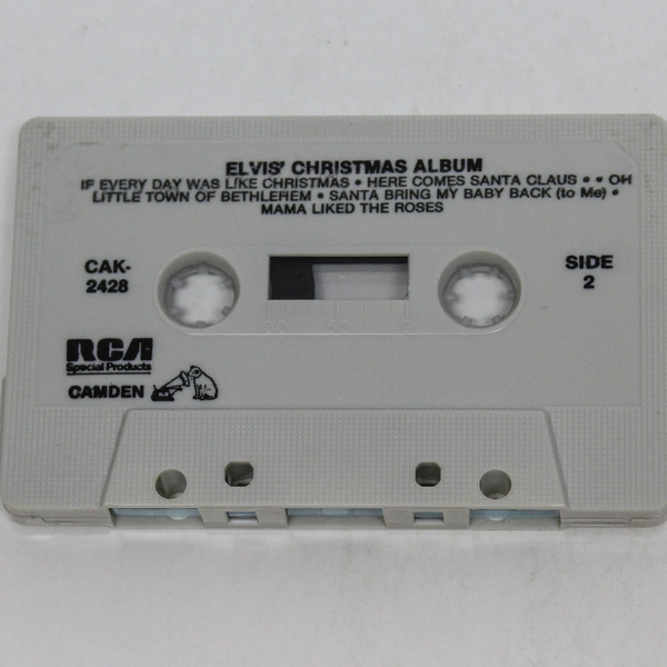 Elvis Presley Elvis' Christmas Album Cassette Tape RCA 1985 Good Condition