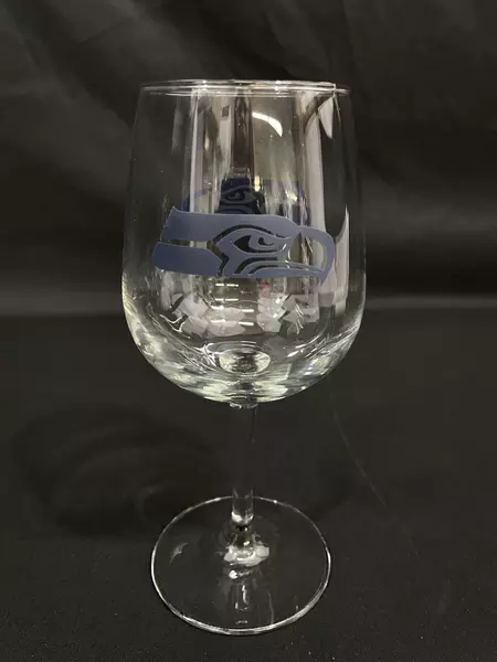 Set of 2 Seattle Seahawks Wine Glasses 7" Tall  Clear Glass 