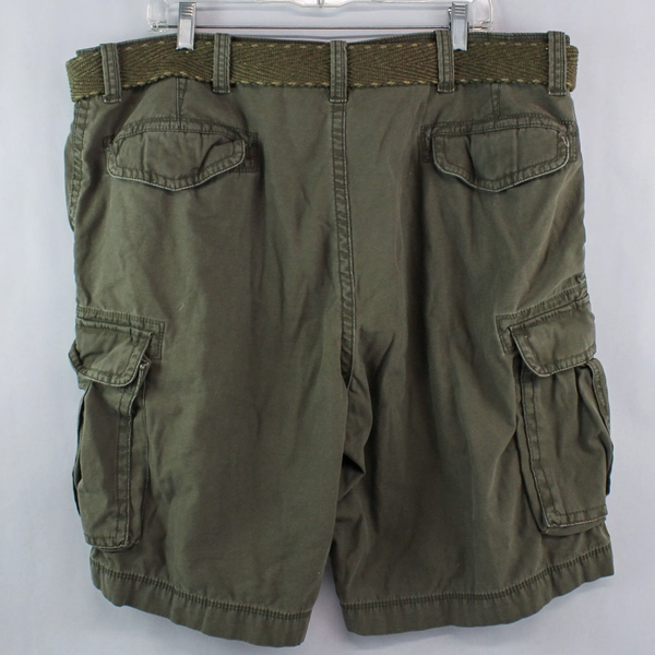 Arizona Jean Co Men's Cargo Shorts 44 Khaki Green with D Ring Belt Pre-owned