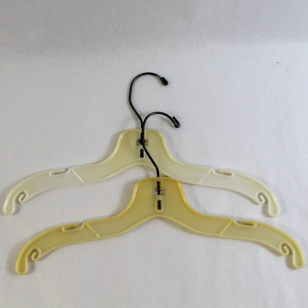 Lot of 10 Notched Plastic Shirt Hangers with Rotating Hooks Good Condition