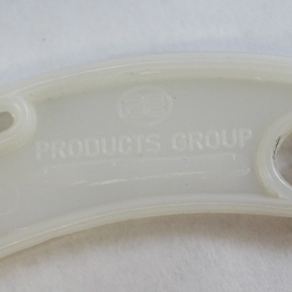 Lot of 10 Notched Plastic Shirt Hangers with Rotating Hooks Good Condition