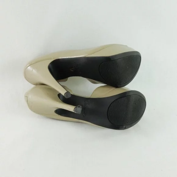 City Streets Beige Faux Leather Platform Heels Pumps Women's Size 8.5