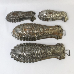 Set of 4 Vintage Tin Fish Molds for Baking or Jello Sizes 8" and 12" Long 