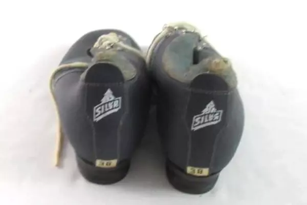 Vintage Silva Snow Ski Shoes 75mm Nordic Norm Blue White Lace Up Size 38