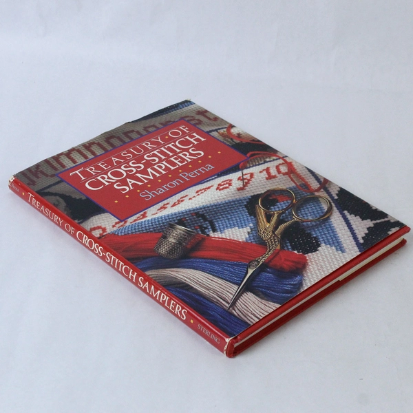 Treasury of Cross Stitch Samplers Sharon Perna 1987 Hardcover Book