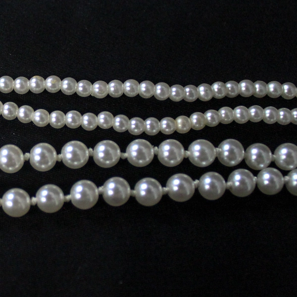 Lot of 2 Women's White Faux Pearl Beaded Layering Necklaces Good Condition