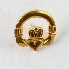 The Claddagh Irish Pin Love Symbol Ireland Brooch Gold Tone Pinback