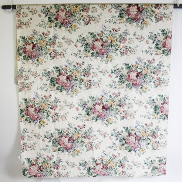 JCPenney Home Collection Cotton Blend Floral Patterned Tablecloth 58" x 98"