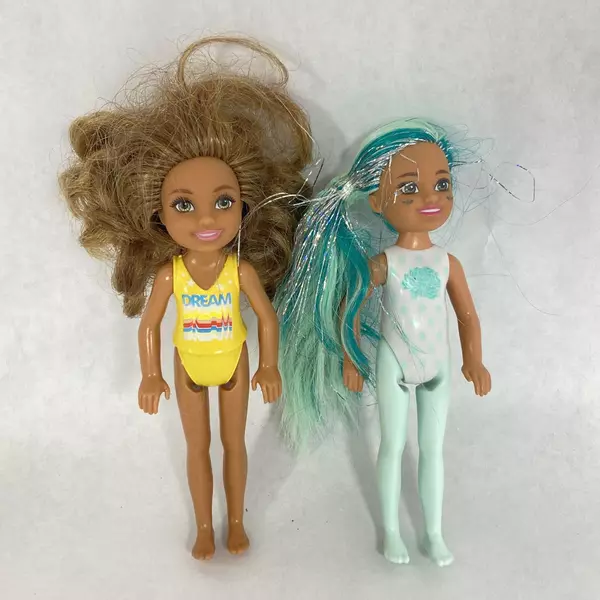 Lot of 6 Mattel Barbie Club Chelsea And Friends Dolls