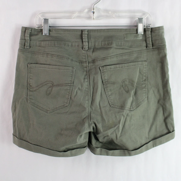 Royalty For Me Green Cotton Bermuda Shorts Women's Size 10