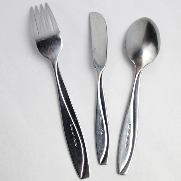 3 Piece Set Oneida Groove Dinner Fork Table Spoon Butter Knife Stainless Steel