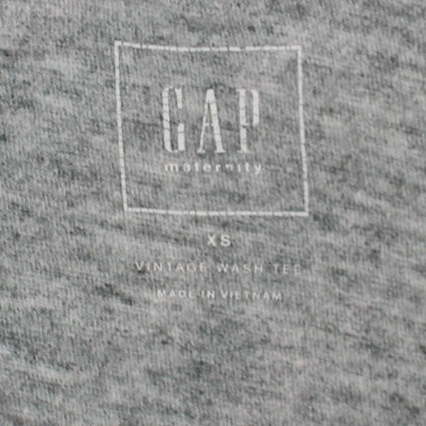 GAP Women's Gray Wash Round Hem Short Sleeve V Neck Shirt Size XS
