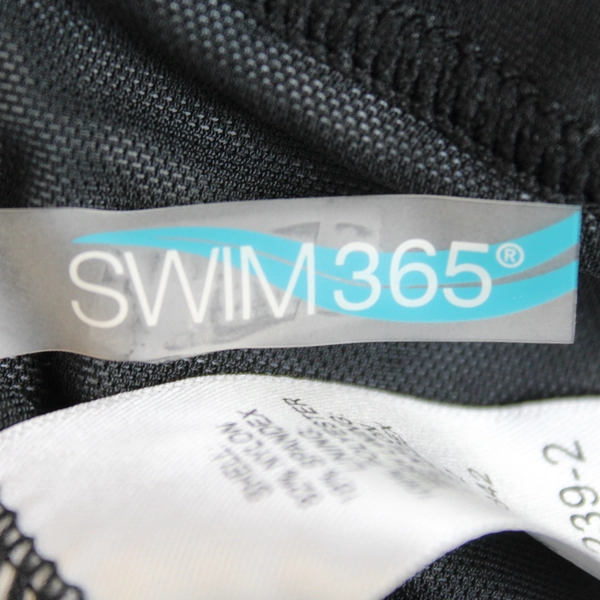 Swim 365 Plus Size Black and White Padded Swim Suit Top Women's 34