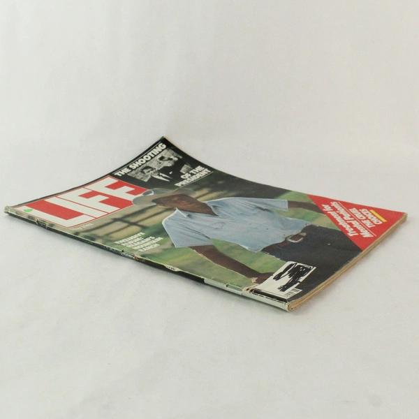 Life Magazine Ronald Reagan Shooting & Ranch Cover May 1981 Issue Vintage