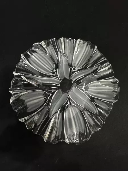 Mikasa Tulips Satin Decorative Crystal Plate 9" Ruffled Edges