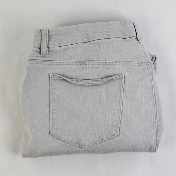 Chico's Women's Size 2.5 Gray Ankle Jeans Pants Faux Pockets Belt Loops