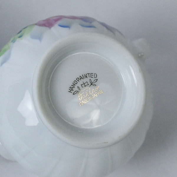 Vtg Takiro Hand Painted Porcelain Creamer And Sugar Bowl White Pink Flowers