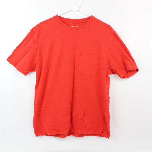 Lot of 2 Great Northwest Men's T-Shirts Medium Brown Red Short Sleeves