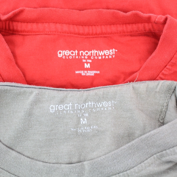 Lot of 2 Great Northwest Men's T-Shirts Medium Brown Red Short Sleeves