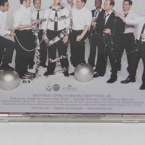 Straight No Chaser Christmas Cheers CD Atlantic Recording Cracked Case