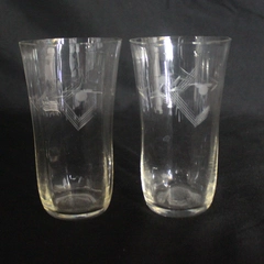 Lot of 2 Vintage Frosted Berry Leaf Etched Juice Glasses 5" Tall