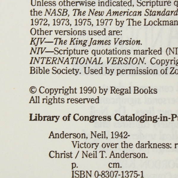 Victory Over the Darkness Neil T. Anderson 1990 Vintage Paperback Good Condition