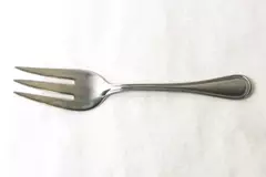Towle 18/8 Serving Fork Stainless Steel Beaded Korea 9 and 3/8 in