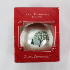 Vintage 1987 Hallmark Keepsake Ornament Love is Everywhere Glass Christmas 